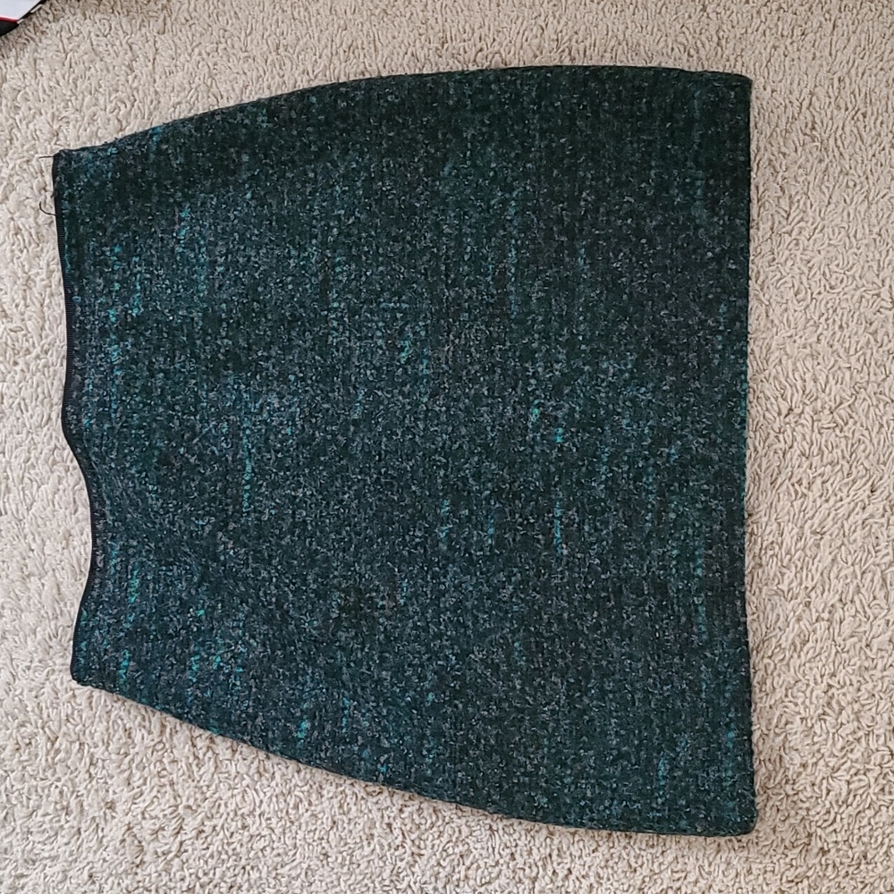 Beautiful teal black and brown speckled skirt